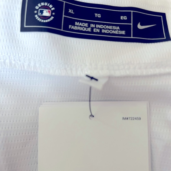 Women’s Texas Rangers Jersey - Picture 4 of 5